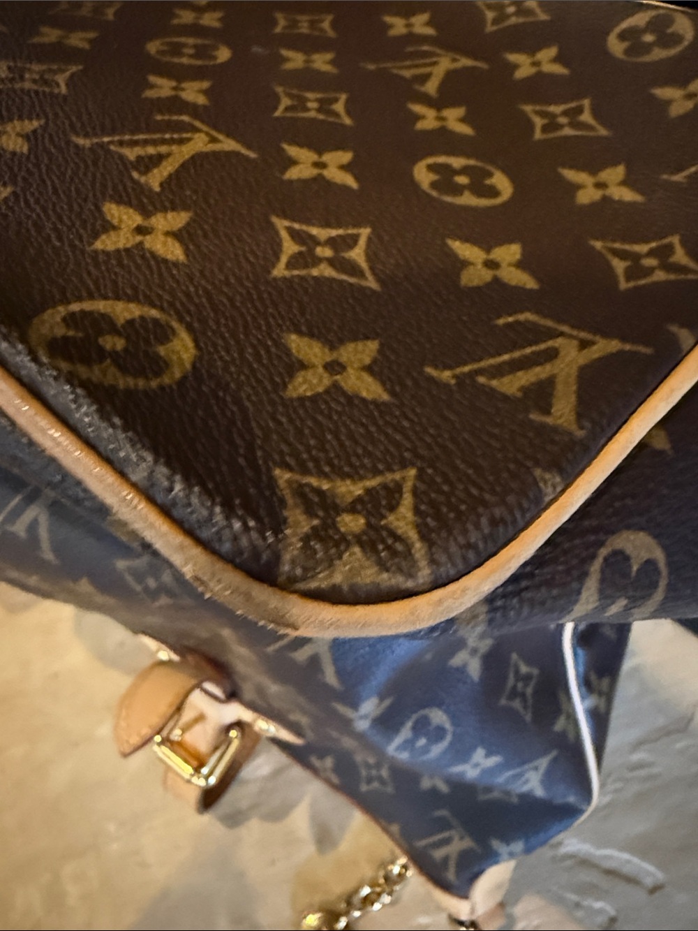 Louis Vuitton Monogram Canvas Tote with Tan Vachetta Trim - Picture 13 of 15